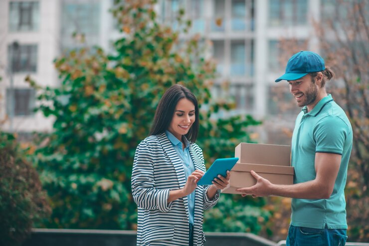Fast and Affordable Courier Services to Australia from Chennai
